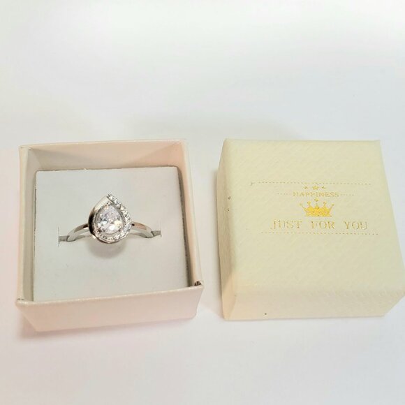 Sterling Silver Pear-Shaped Halo Ring (Size 6.75 - 7) - Picture 9 of 12